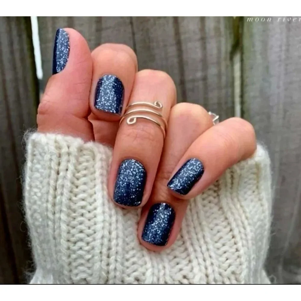 Moon river  Color Street Silver Glitter Press-On Nails. Moon river